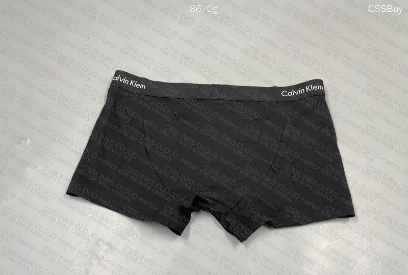Calvin Klein Underwear 2