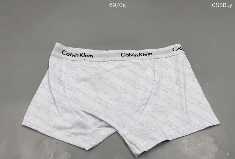 Calvin Klein Underwear 3