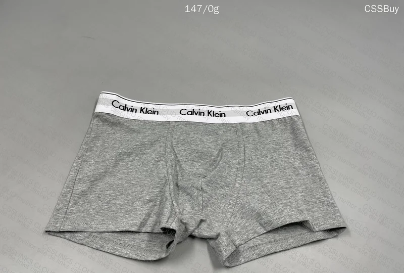 Calvin Klein Underwear 2