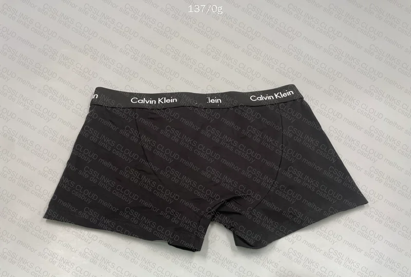 Calvin Klein Underwear 6