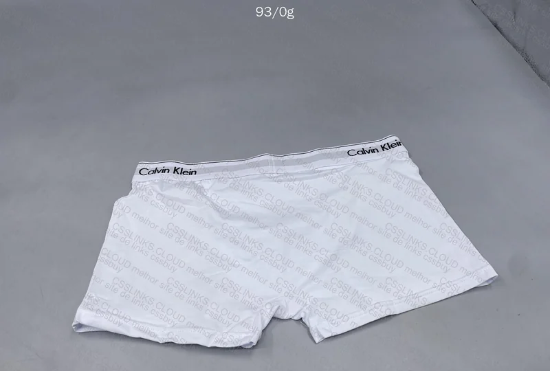 Calvin Klein Underwear 4