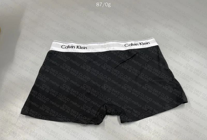 Calvin Klein Underwear 6