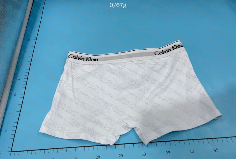 Calvin Klein Underwear 3