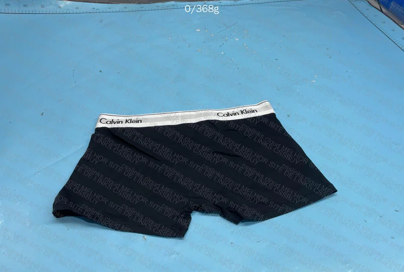 Calvin Klein Underwear 2