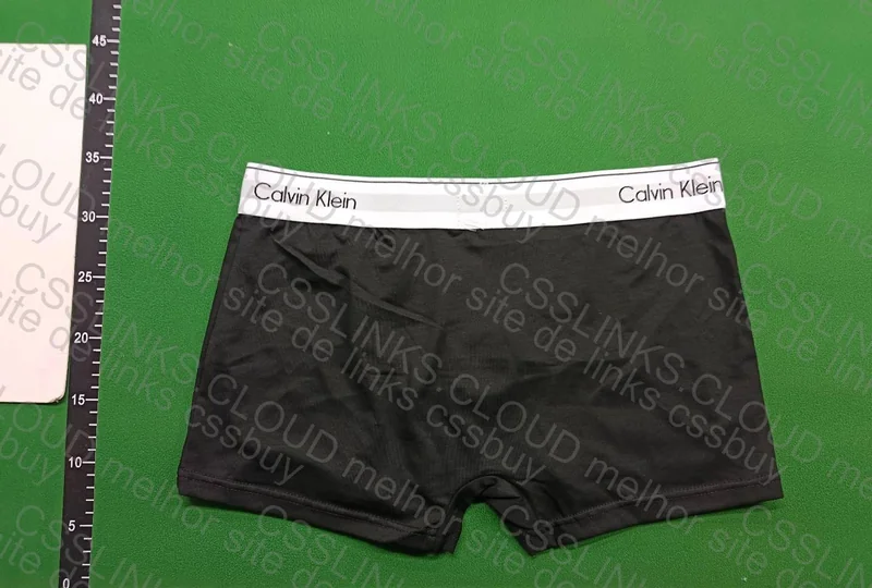 Calvin Klein Underwear 3