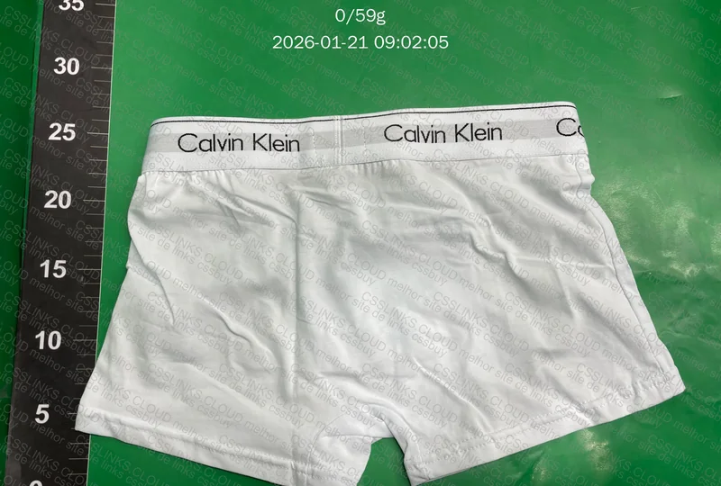 Cueca Calvin Klein 3