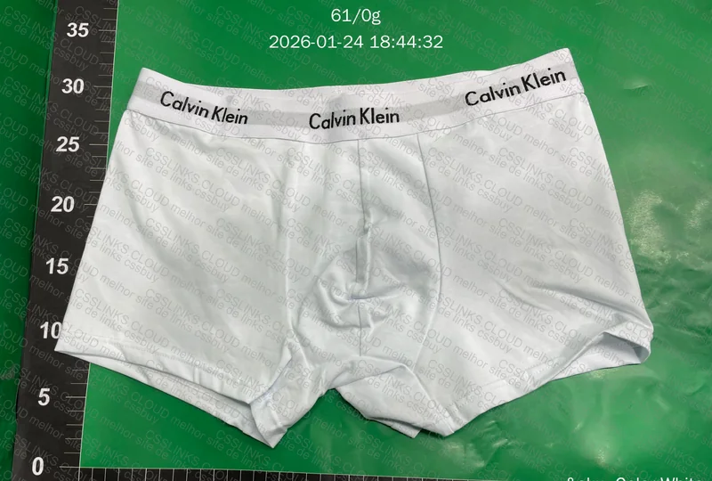 Cueca Calvin Klein 3