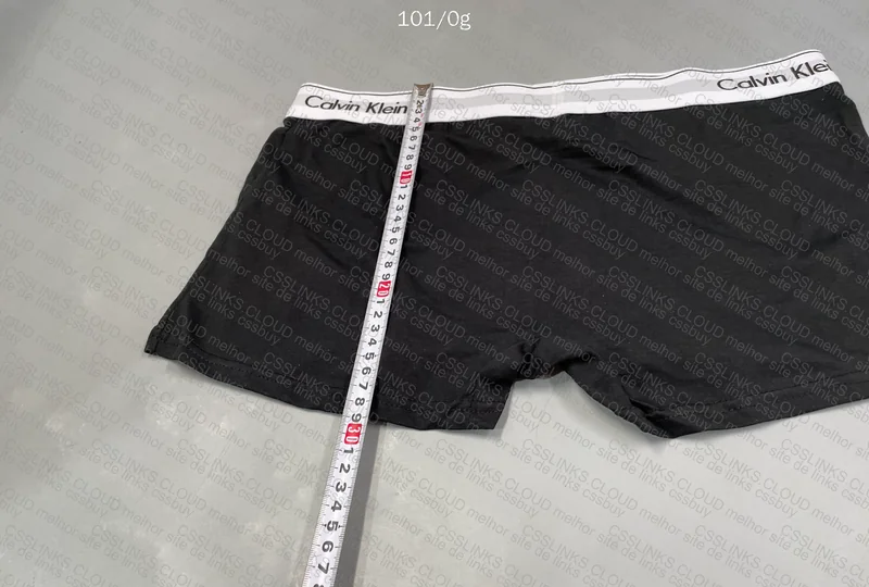 Calvin Klein Underwear XL (with measurements) 2