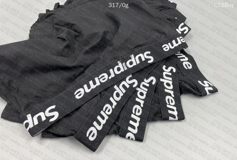 Supreme Underwear 8.20¥ 2