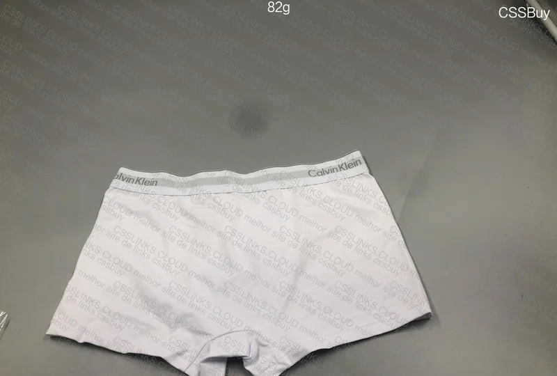 Calvin Klein Underwear 4