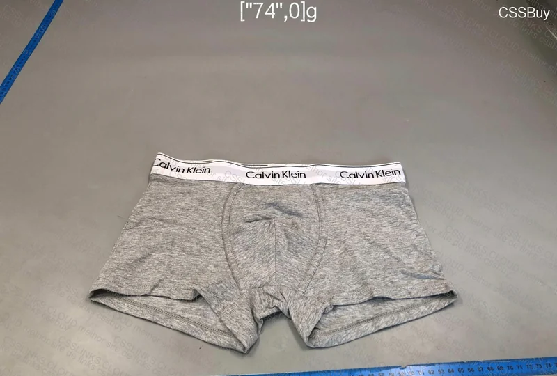 Calvin Klein Underwear 4