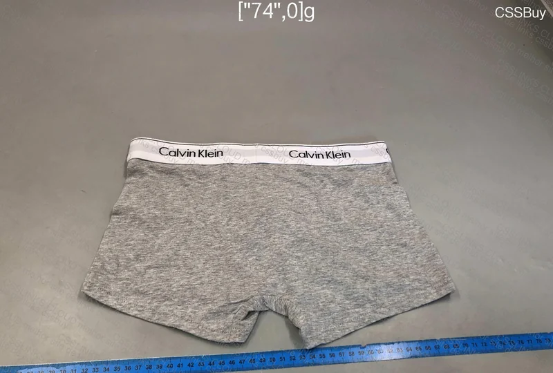 Calvin Klein Underwear 5