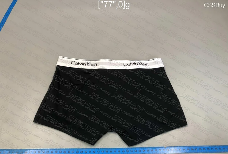 Calvin Klein Underwear 8