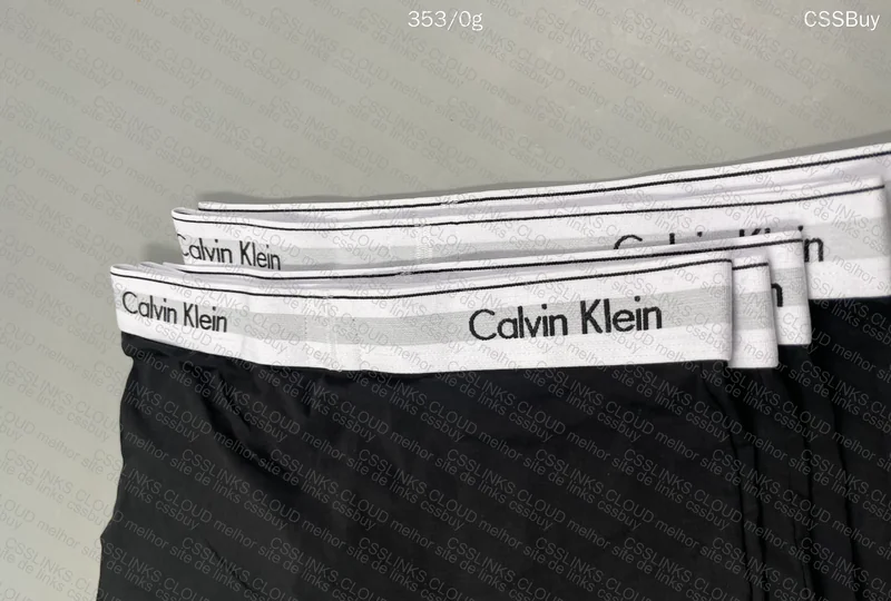 Calvin Klein Underwear 3