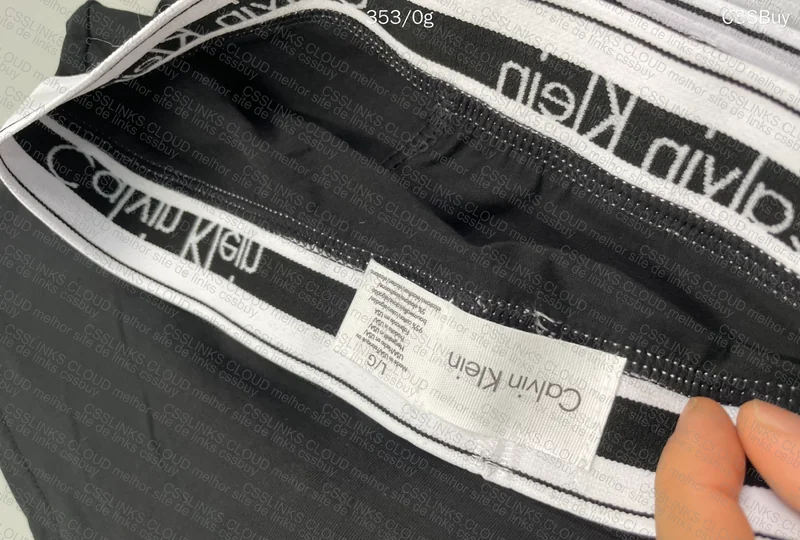 Calvin Klein Underwear 4