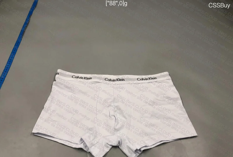 Calvin Klein Underwear 3