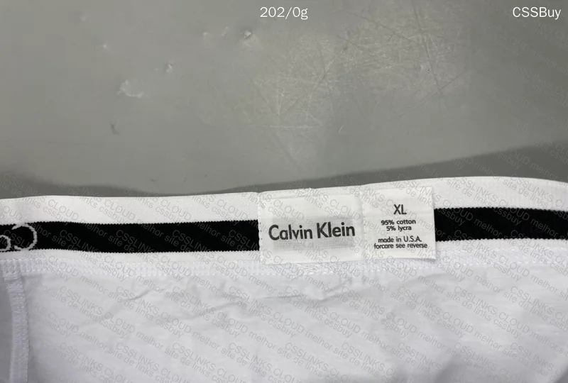 Calvin Klein Underwear 3