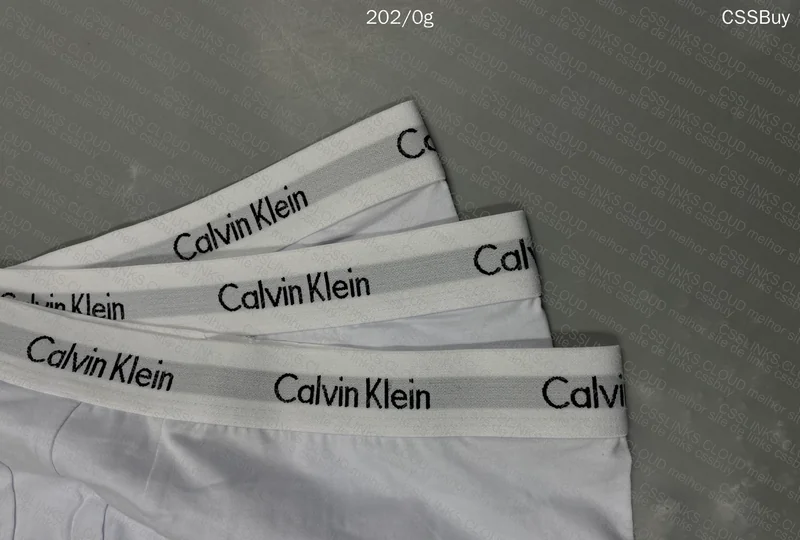 Calvin Klein Underwear 4