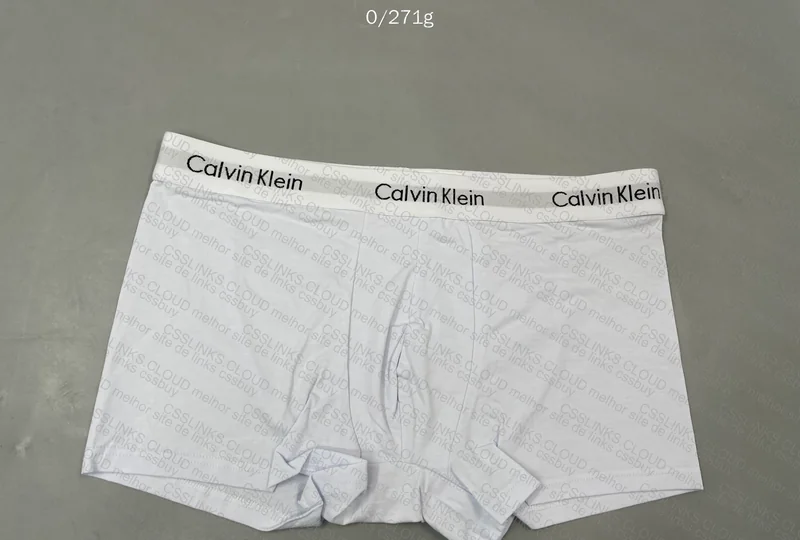 Calvin Klein Underwear 4
