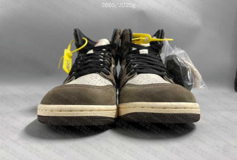 CVW - Air Jordan 1 High Mocha [Pair 2/2] 4