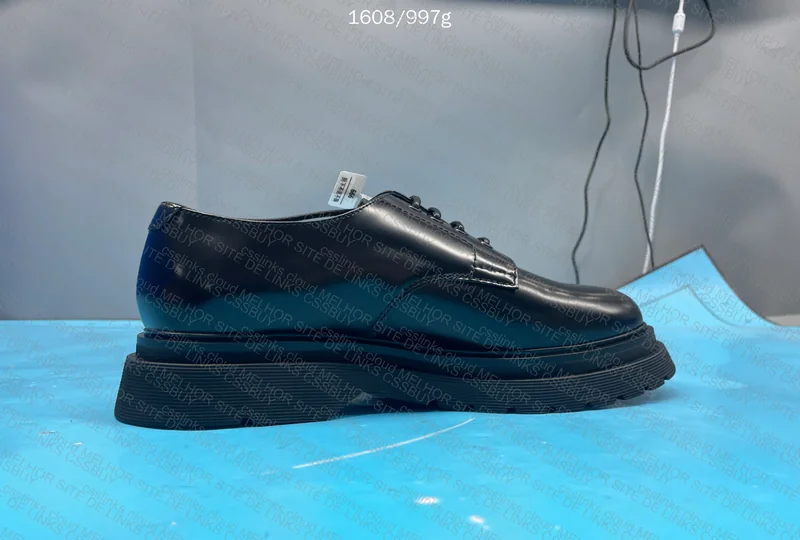 DERBY PRADA 8