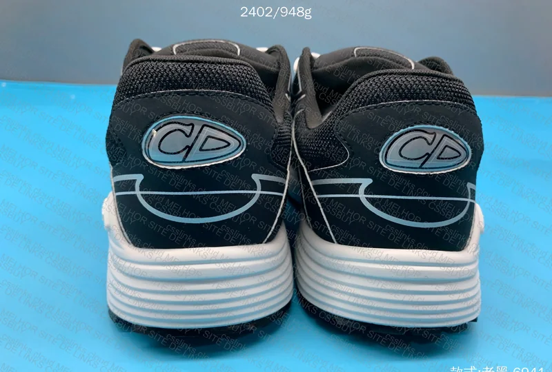 Dior b30 black n' white 8