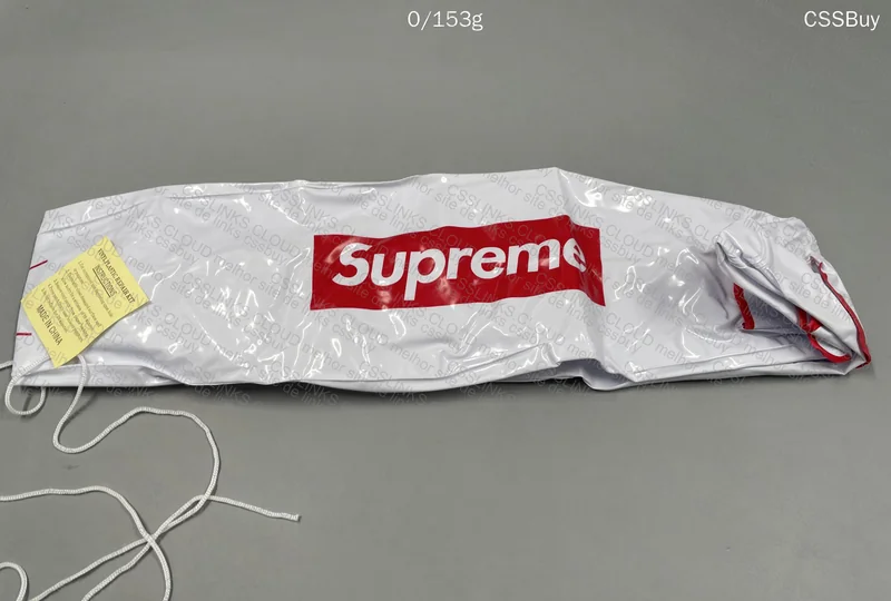 Supreme Dirigible 3