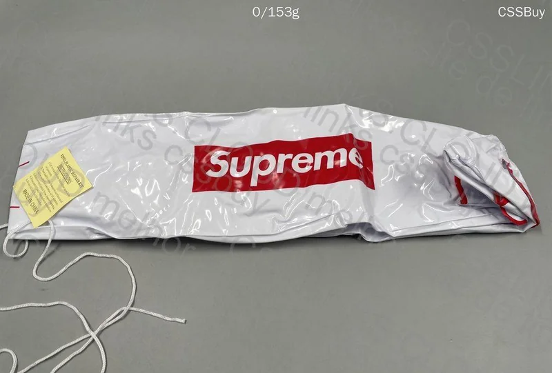 Supreme Dirigible 4