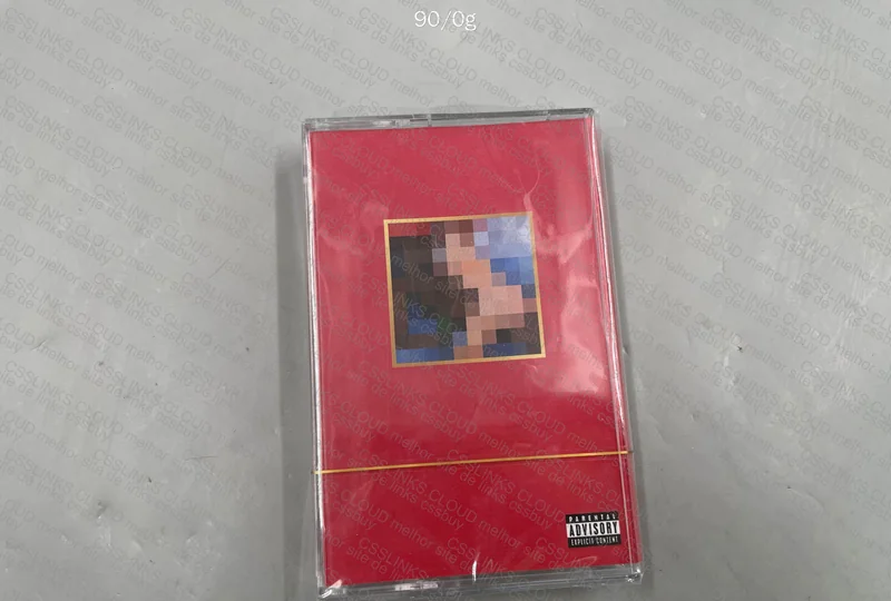 Dita k7 Kanye My Beautiful Dark Twisted Fantasy