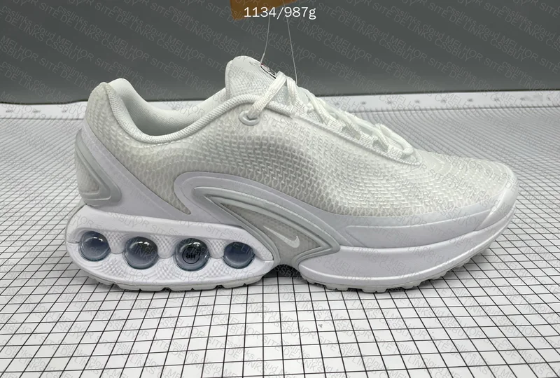 DN Triple White 4