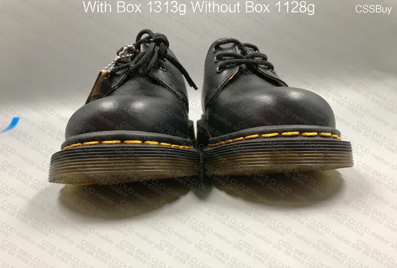 Dr. Martens 7