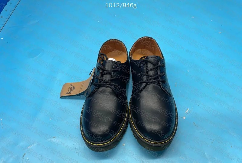 dr martens 1461
