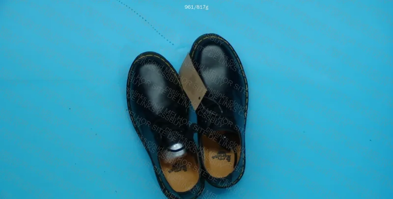 dr martens - 1461