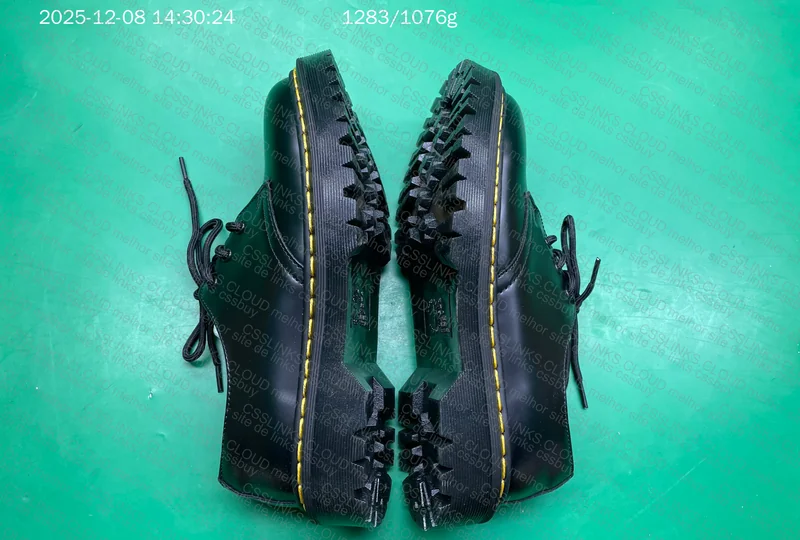 Dr. Martens 1461 BEX 4