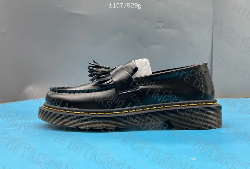 Dr Martens Adrian Loafer 6