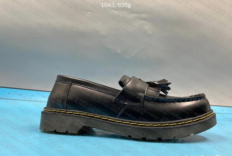 Dr Martens Loafer 5