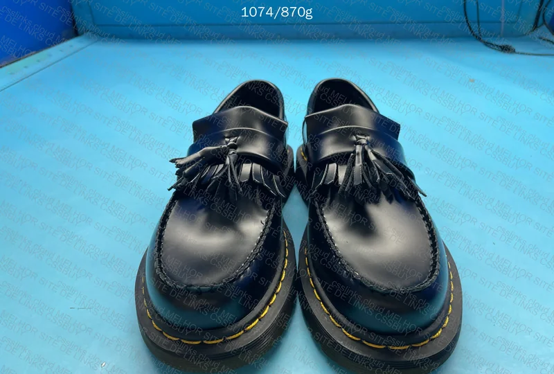 Dr. Martens Loafer
