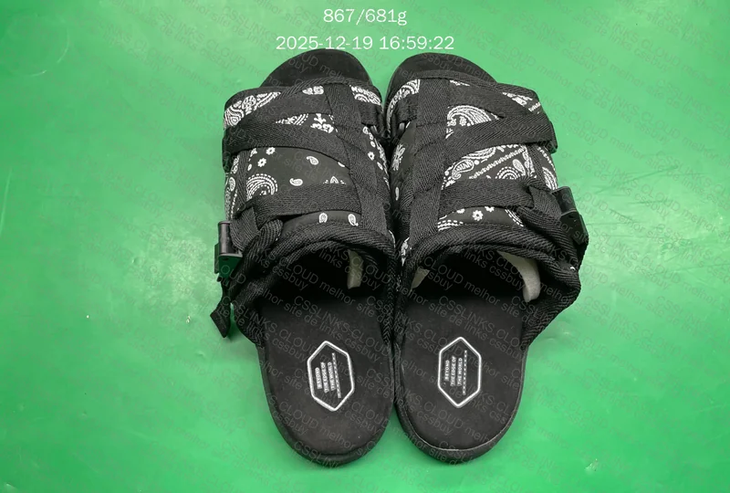 Draco Slide (Visible Glue, Will Use with Pants) 3