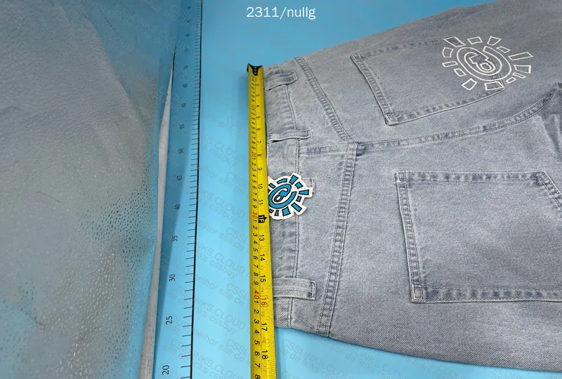 Dragon Mystery Box [3 Jeans with Measurements] 3