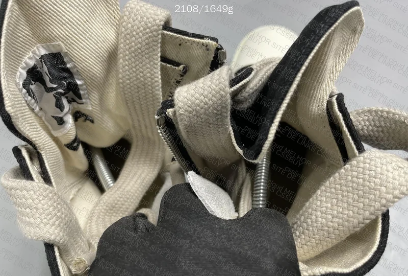 DRK Studio Rick Owens Ramones Jumbo Laces 7