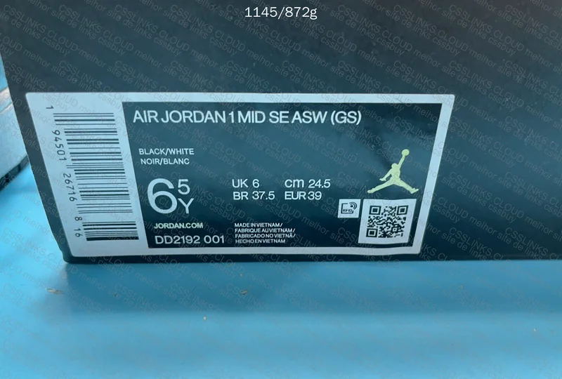 DT BATCH - DD1649-001 - Air Jordan 1 Mid Carbon Fiber 4