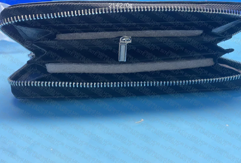 Duffle bag lv 5