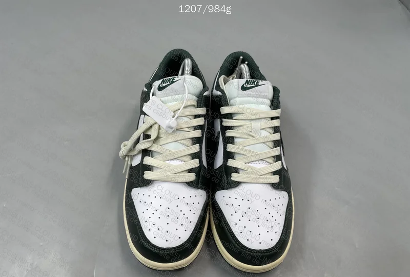 Dunk Aged Green - Sale JMDY