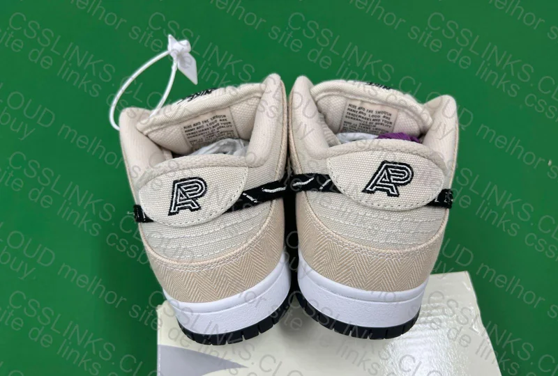 Dunk Albino 4
