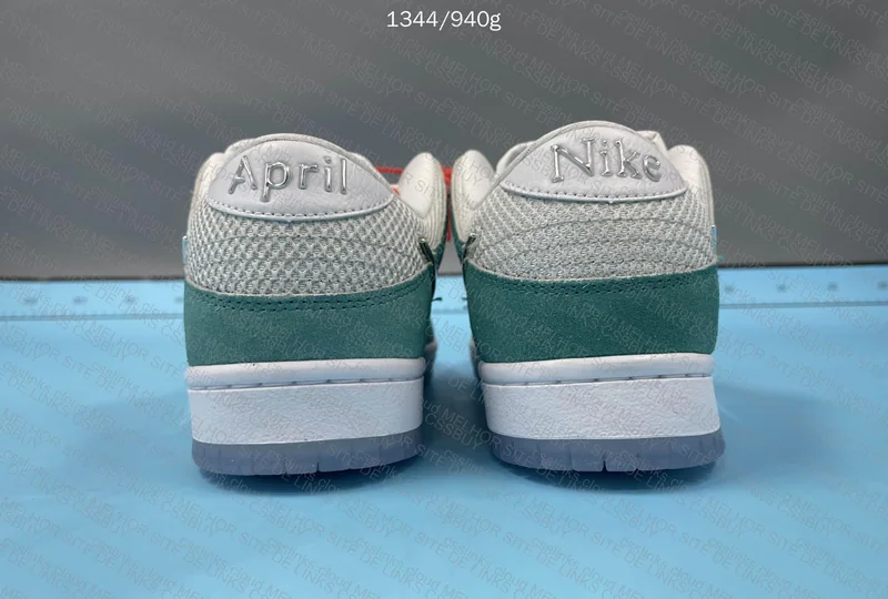 Dunk April M Batch (OVO) 5