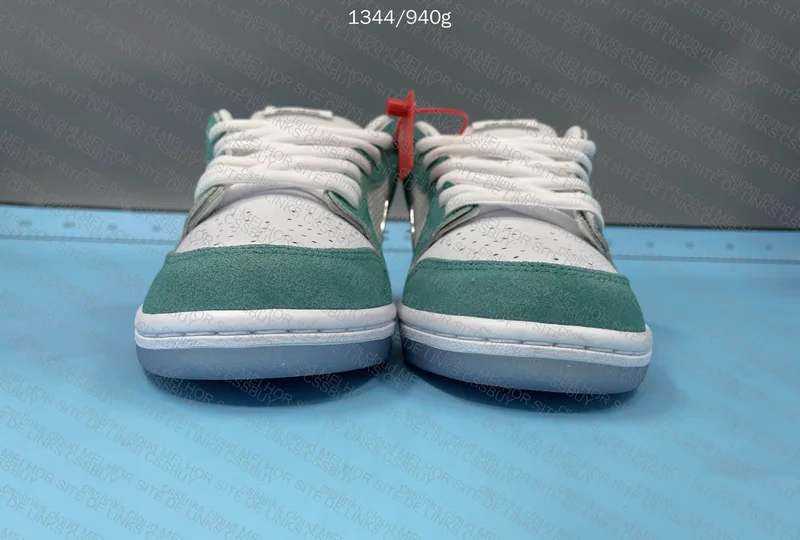 Dunk April M Batch (OVO) 6