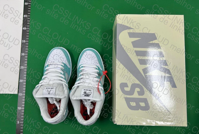 Dunk April Skateboards M Batch 2