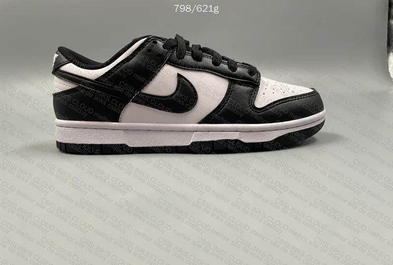 Dunk Black and White