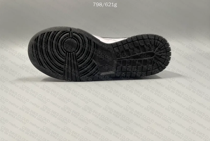 Dunk Black and White 6