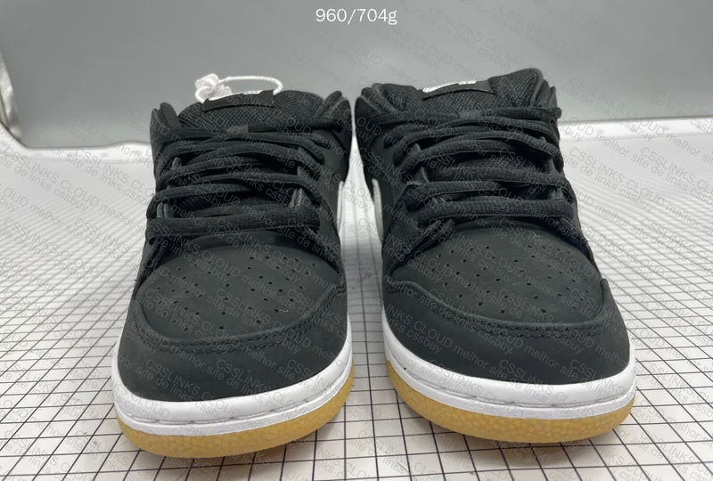 DUNK BLACK GUM (AS) 2